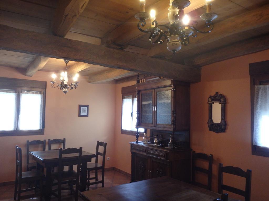 Mansilla Mayor Guest House Joaco חדר תמונה