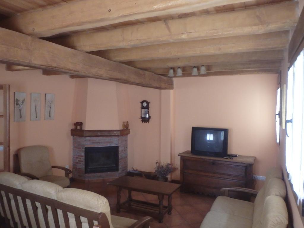 Mansilla Mayor Guest House Joaco חדר תמונה